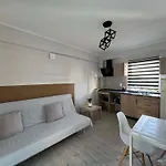 Apartament John Baker's Polychrono
